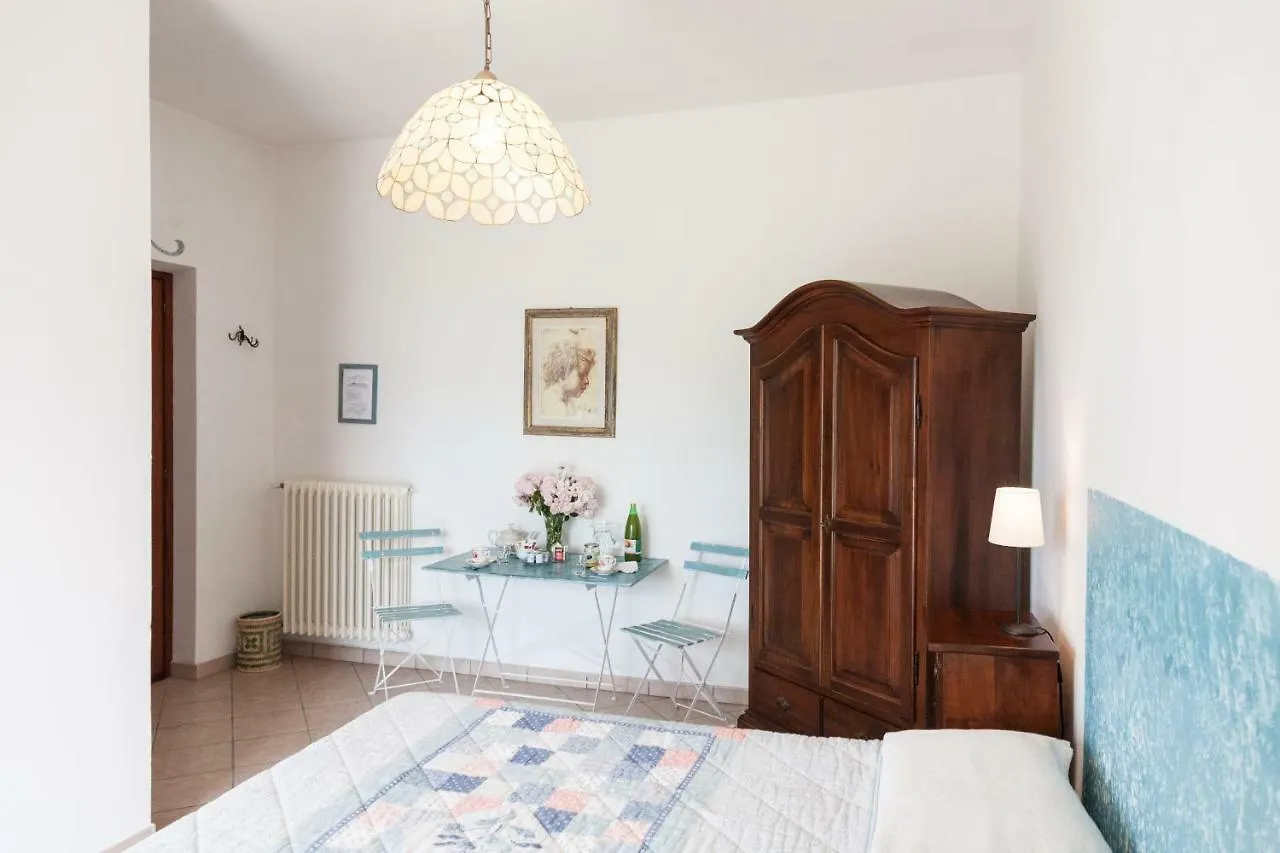 Farm stay Il Melo Villa Fivizzano Italy